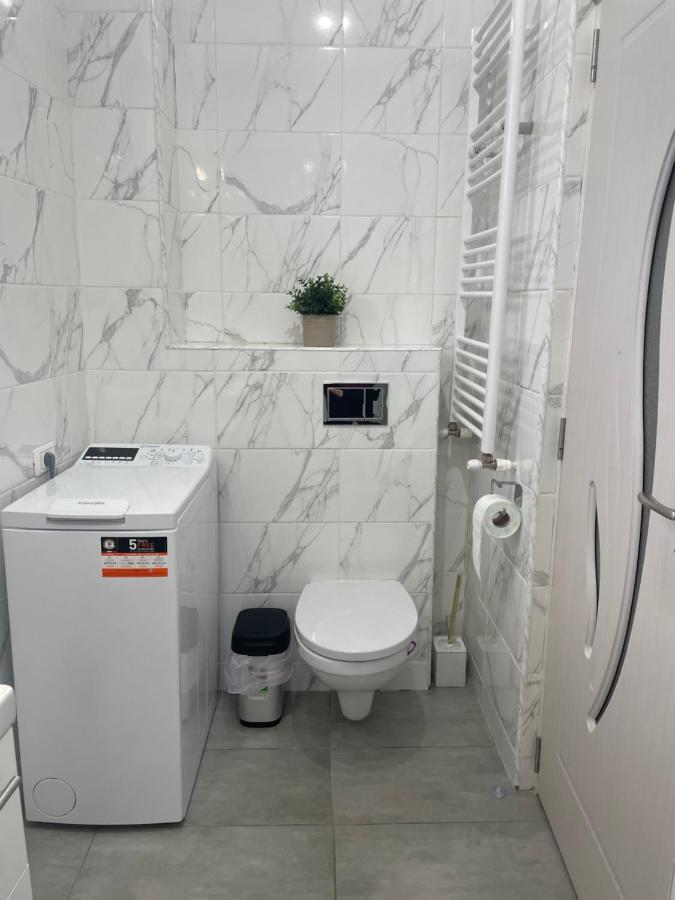 Apartament Cu 2 Appartamento
